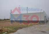 750m² entrepôt industriel pour vente à Briones photo