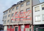 Edificio en venta en Narón, en la zona de Santiago Apóstolo de Xubia foto