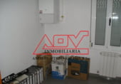 140m² commercial premises for sale in Chirivella photo