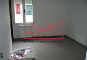 140m² commercial premises for sale in Chirivella photo