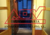 Local comercial en alquiler con 90m² en Ferrol foto