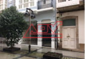 Local comercial en alquiler con 100m² en Ferrol foto
