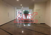 Local comercial en alquiler con 100m² en Ferrol foto