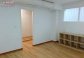 95m² commercial premises for sale in Ferrol photo