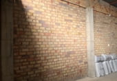 Nave Industrial en venta con 220m² en Lora del Río foto