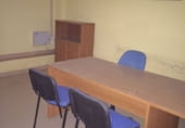 Local comercial en venta con 86m² en Bollullos Par del Condado foto