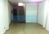 250m² commercial premises for rent in Logroño photo