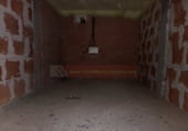 Local comercial en alquiler con 120m² en Lardero foto