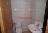 210m² bureau pour location à Logroño photo