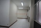 300m² office for sale in Logroño photo