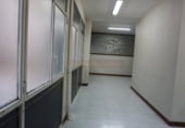 300m² office for sale in Logroño photo