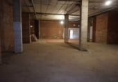 300m² commercial premises for sale in Logroño photo
