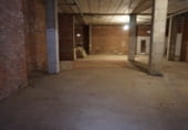 300m² commercial premises for sale in Logroño photo