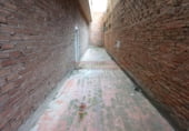 300m² commercial premises for sale in Logroño photo
