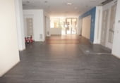 160m² locaux commerciaux pour location à Logroño photo