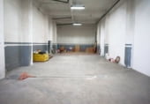 150m² locaux commerciaux pour location à Logroño photo
