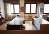 287m² bureau pour location à Logroño photo
