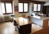 287m² bureau pour location à Logroño photo