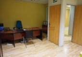 116m² office for sale in Logroño photo