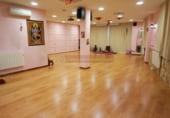 131m² commercial premises for sale in Haro photo