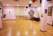 131m² commercial premises for sale in Haro photo