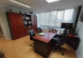 
Oficina
en venta
con 232m² en Logroño, en la zona de El Cubo foto