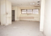 300m² locaux commerciaux pour location à Logroño photo