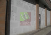 Local comercial en alquiler con 258m² en Lardero foto