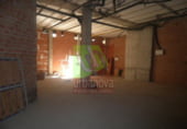 Local comercial en alquiler con 258m² en Lardero foto