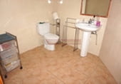 200m² commercial premises for sale in Logroño photo