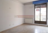94m² office for sale in Logroño photo