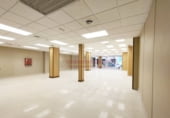 220m² locaux commerciaux pour location à Logroño photo