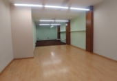 125m² locaux commerciaux pour vente à Vitoria-Gasteiz, dans le quartier de Coronación photo
