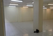 Local comercial en venta con 170m² en Vitoria, en la zona de El Pilar foto