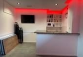 Local comercial en venta con 221m² en Vitoria, en la zona de Salburua foto