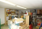 Local comercial en venta con 190m² en Vitoria, en la zona de El Pilar foto
