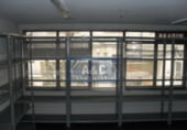 Local comercial en alquiler con 300m² en Lugo foto