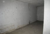 180m² commercial premises for rent in Lugo, in the area of Paradai photo