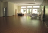 Local comercial en alquiler con 122m² en Lugo foto