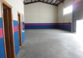450m² warehouse industrial for sale in Miguelturra photo