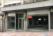 Local comercial en alquiler con 200m² en Pontevedra foto