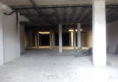 Local comercial en alquiler con 705m² en Pontevedra foto