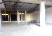 Local comercial en alquiler con 705m² en Pontevedra foto