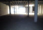 Local comercial en alquiler con 705m² en Pontevedra foto