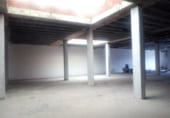 Local comercial en alquiler con 705m² en Pontevedra foto