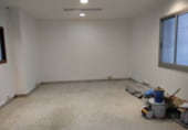 Local comercial en alquiler con 85m² en Pontevedra foto