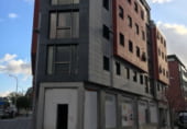 Local comercial en alquiler con 320m² en Pontevedra foto