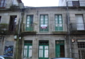 Local comercial en alquiler con 100m² en Pontevedra foto