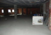 Local comercial en alquiler con 260m² en Pontevedra foto