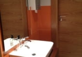 170m² commercial premises for sale in Pontevedra photo
